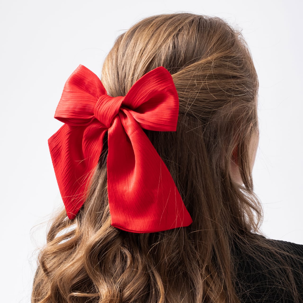 Big Satin Bow (Clips)