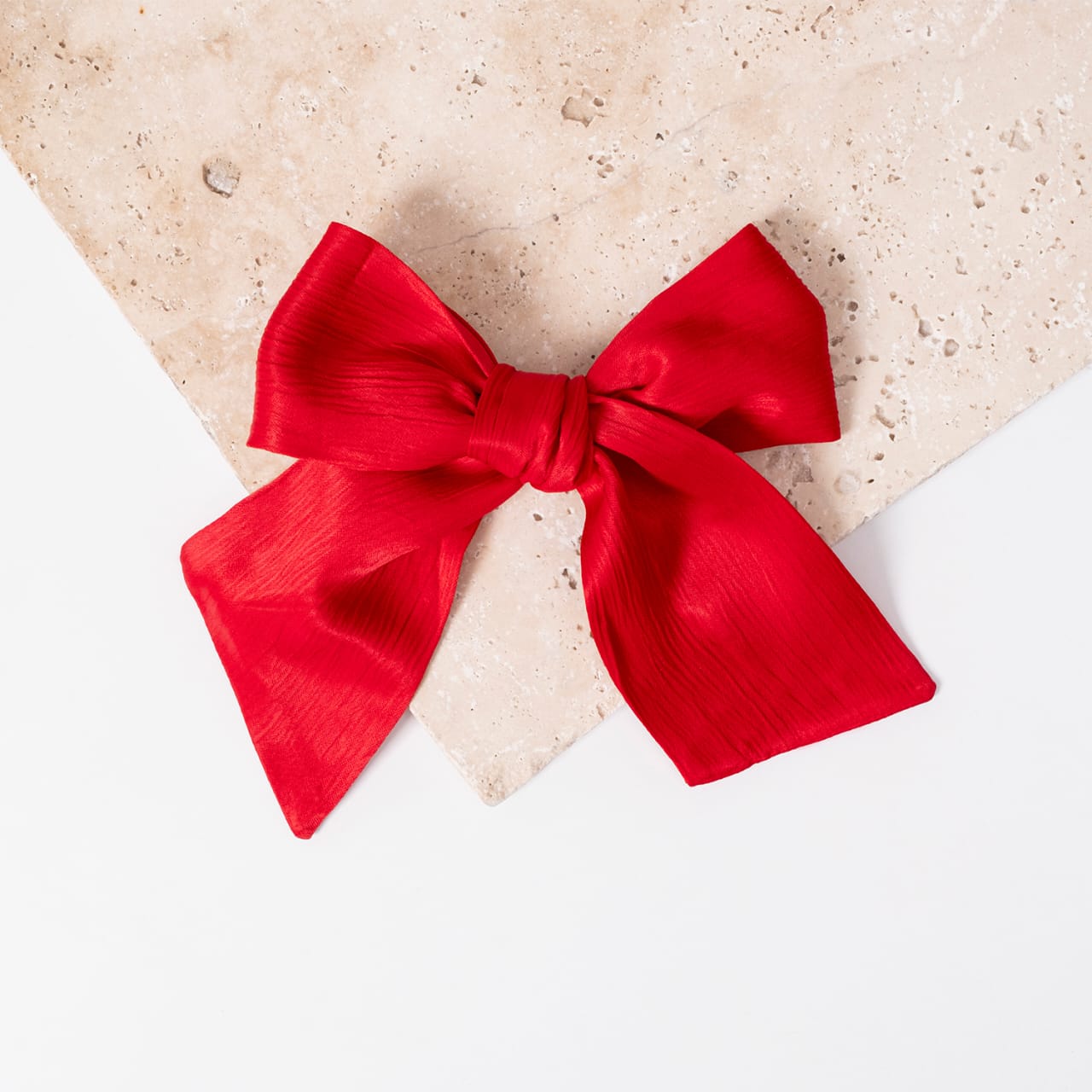 Big Satin Bow (Clips)