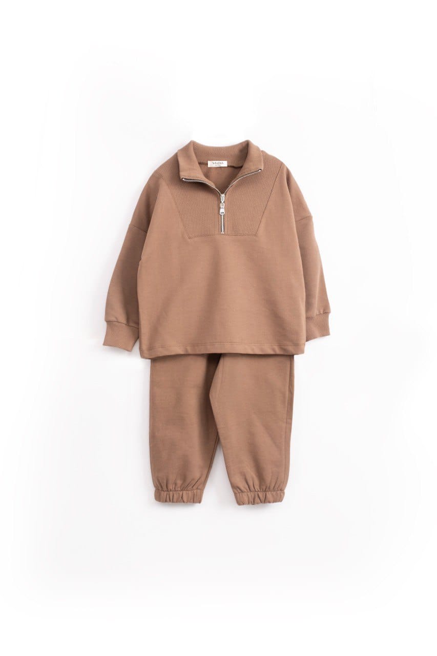 tracksuit half zipper